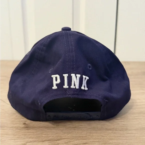 Pink Victoria’s Secret New York Yankees Adjustable Strap Dad Hat Brand New RARE - Picture 3 of 5